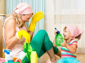 Limpar e organizar, com seu filho é só começar.